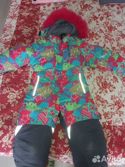 Зимний комбинезон для девочки