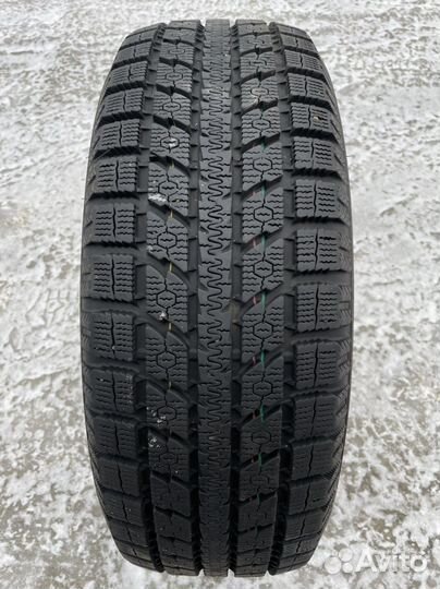 Toyo Observe GSi-5 235/60 R18 107Q