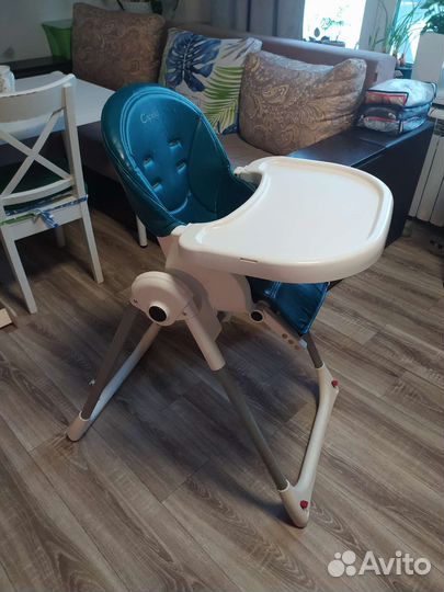 Стульчик для кормления capella