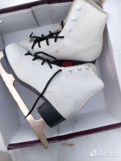 Коньки фигурные