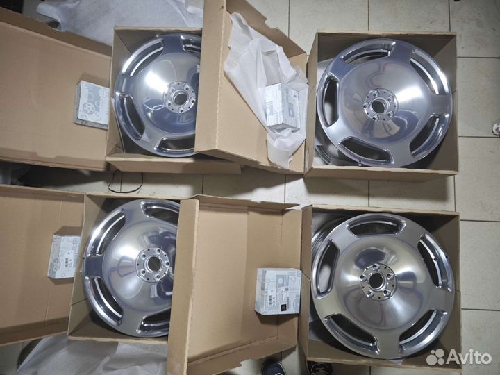 Оригинальные диски Mercedes Maybach 223 222