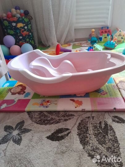Детская ванночка для купания с горкой