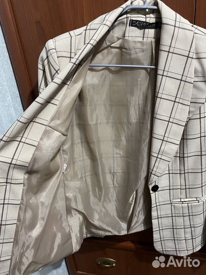 Костюм брючный