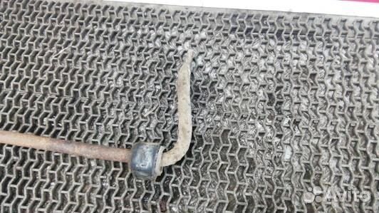 Стабилизатор поперечной устойчивости задней балки