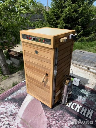 Коптильня холодного и горячего копчения