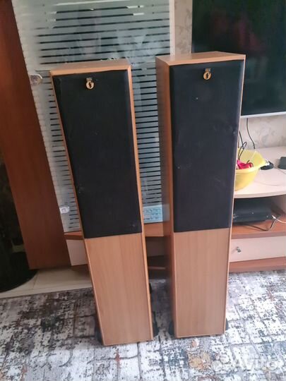 Акустические колонки большие