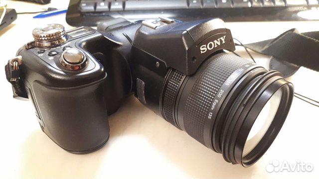 Фотоаппарат Sony DSC-F828
