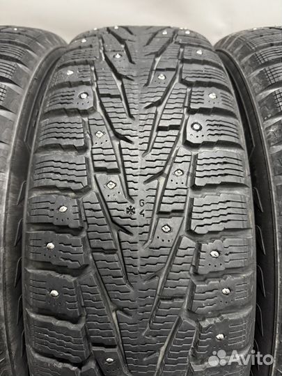 Nokian Tyres Hakkapeliitta 7 SUV 215/70 R16 100T