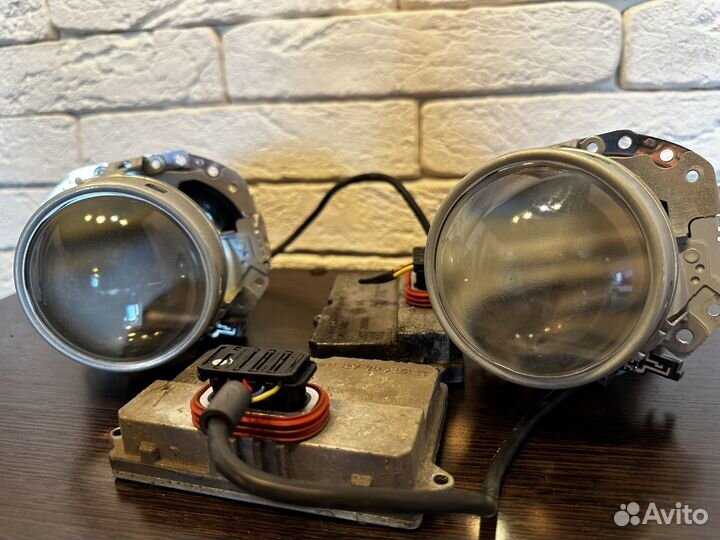 Оригинальные линзы с лампами для Audi (ауди) A8