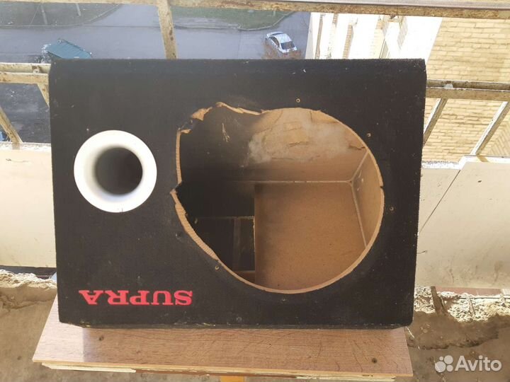 Коробка для сабвуфера