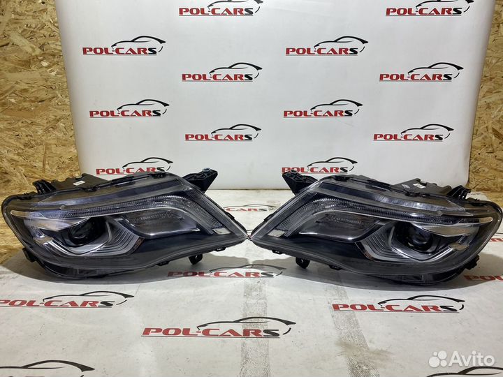 Geely Atlas фара правая левая б.у LED