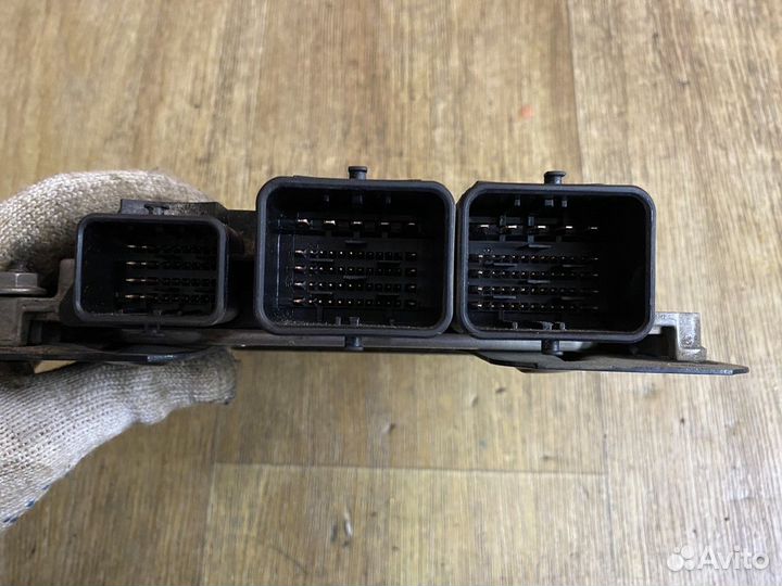 Блок управления двигателем Пежо 408 Peugeot 408