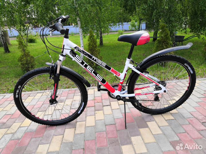 Велосипед женский Stels miss 6000