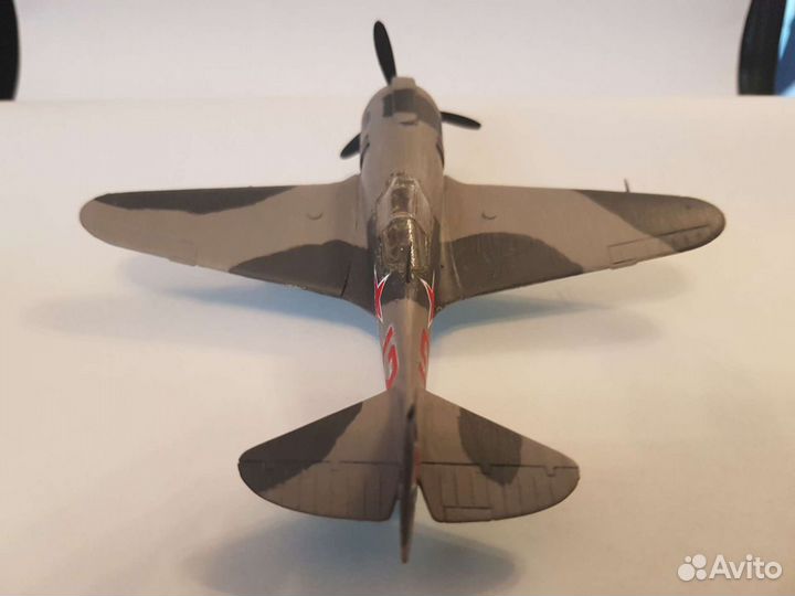 Модель самолета ла5-фн масштаб 1/72