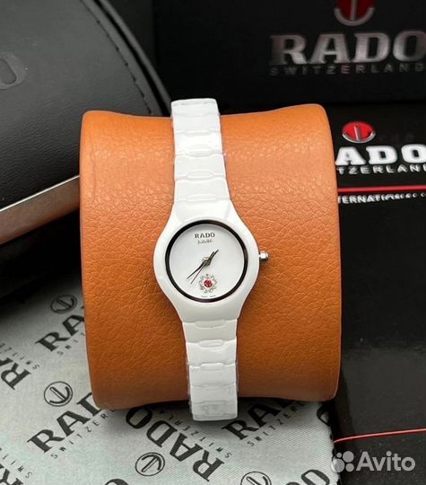 Керамические часы Rado