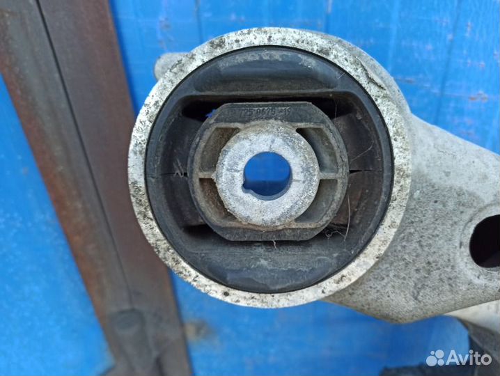 Подрамник задний Bmw 7 F01/02 N63B44A 2010