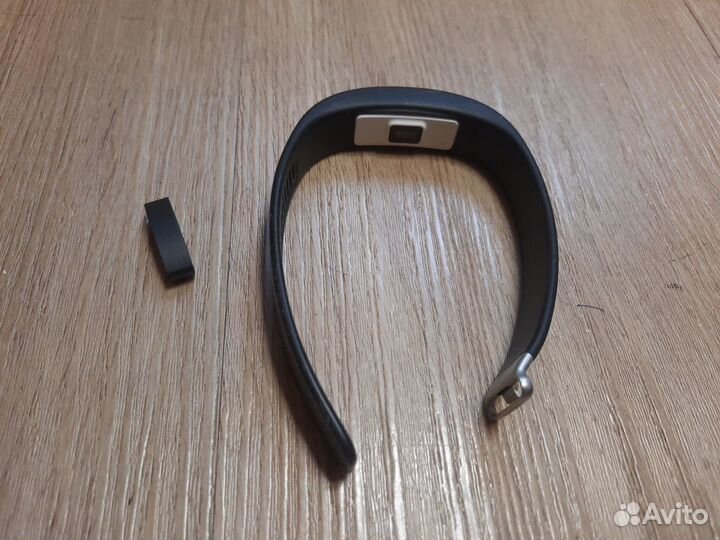 Фитнес браслет sony SmartBand SWR12 черный