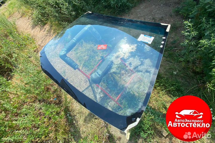 Лобовое стекло Toyota Corolla 170