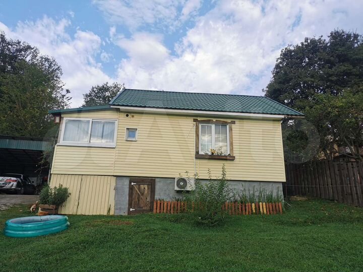 Дом 55 м² на участке 11 сот.