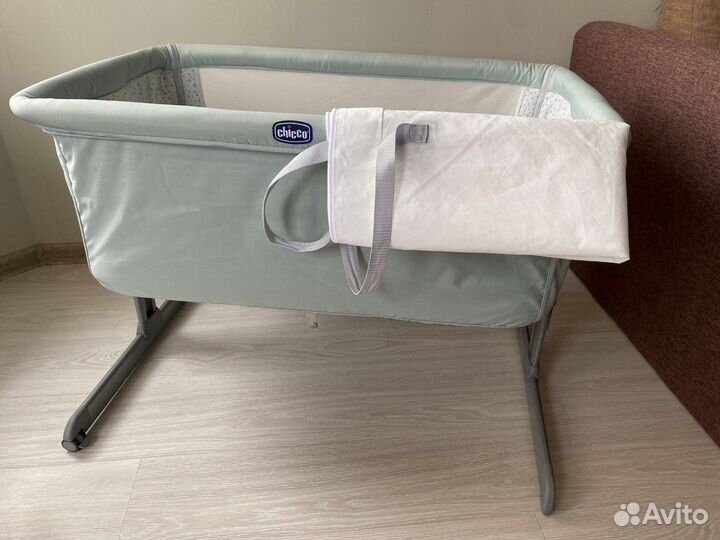Детская кроватка приставная chicco next2me