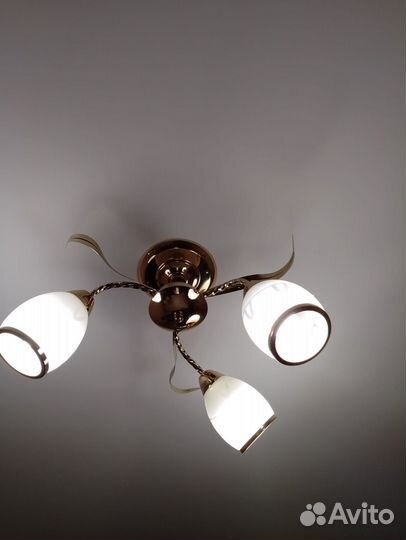 Люстра потолочная бу