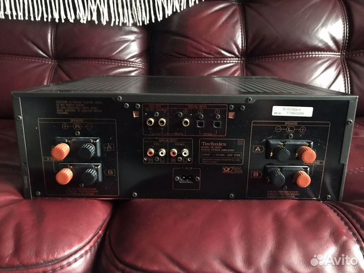 Усилитель мощности Technics SE M100