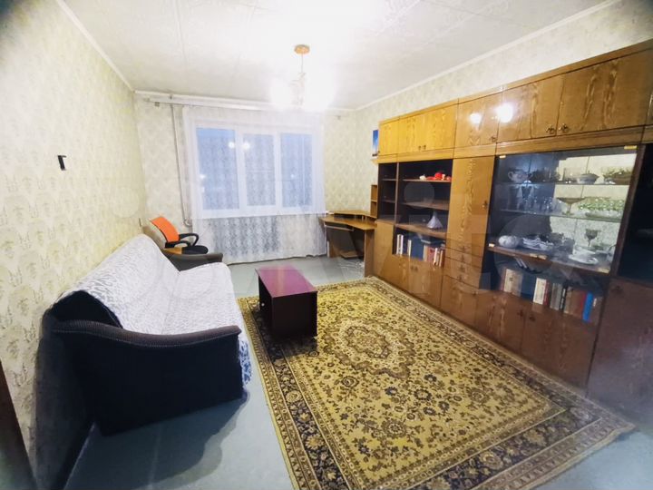 4-к. квартира, 81 м², 8/9 эт.