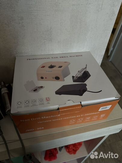 Машинка для аппаратного маникюра