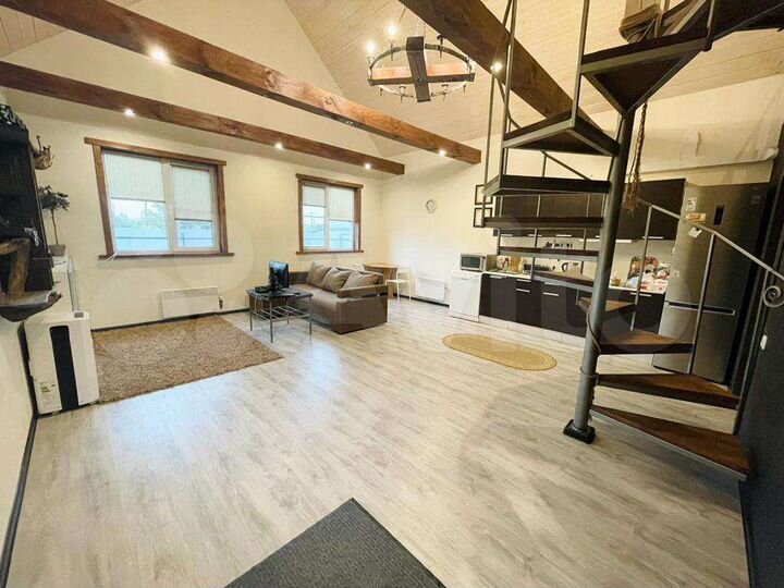 Дом 101 м² на участке 6 сот.