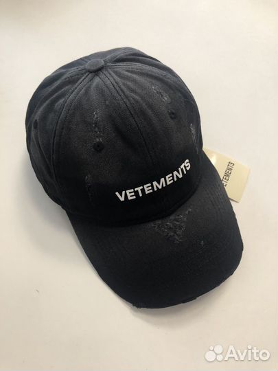 Кепка vetements