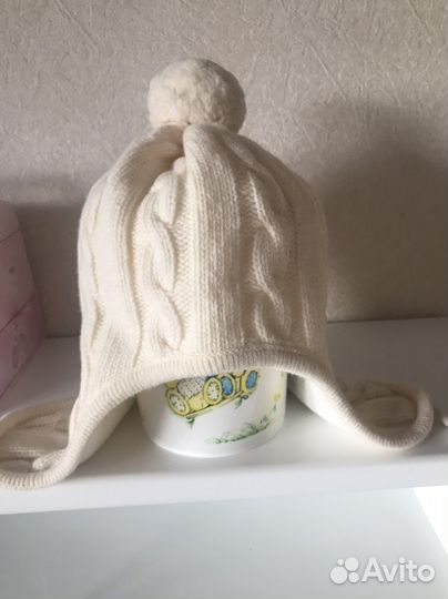 Шапка для девочки осень - зима 50-52 размера