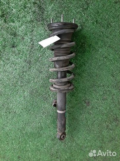 Амортизатор подвески передний правый Toyota Crown