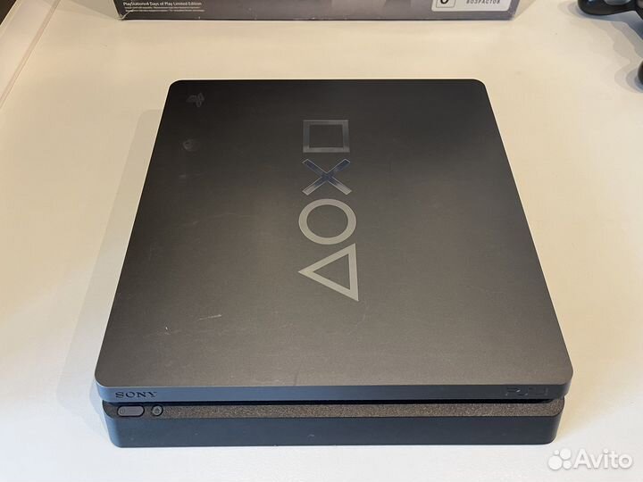 Sony PS4 Slim Limited Edition Days of Play