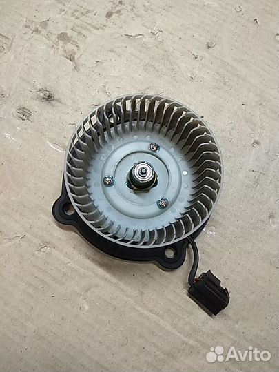 Мотор отопителя KIA opirus