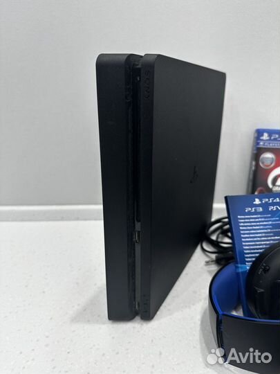 Sony playstation 4 slim