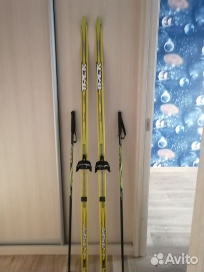 Лыжи с палками laser trek
