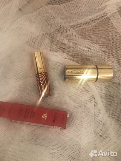 Косметика люкс Estée Lauder, Sisley