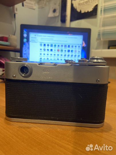 Поеночный фотоаппарат фэд-3