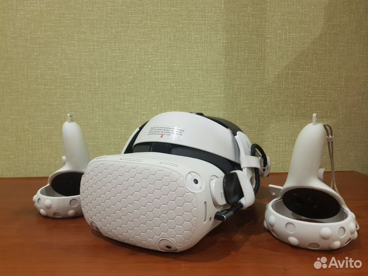 Vr шлем Oculus Quest 2 + активированный + игры