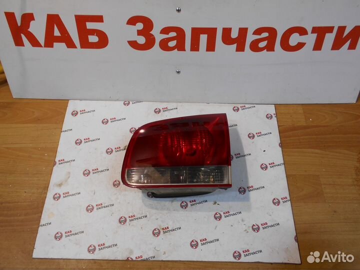 Фонарь задний внутренний VW Touareg 02-10 г/в