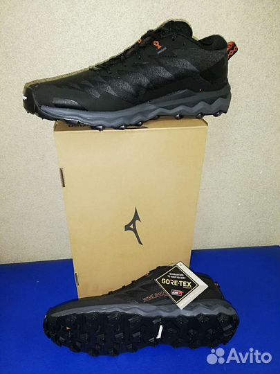 Мужские кроссовки Mizuno