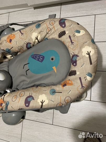 Детская качалка-переноска с вибрацией