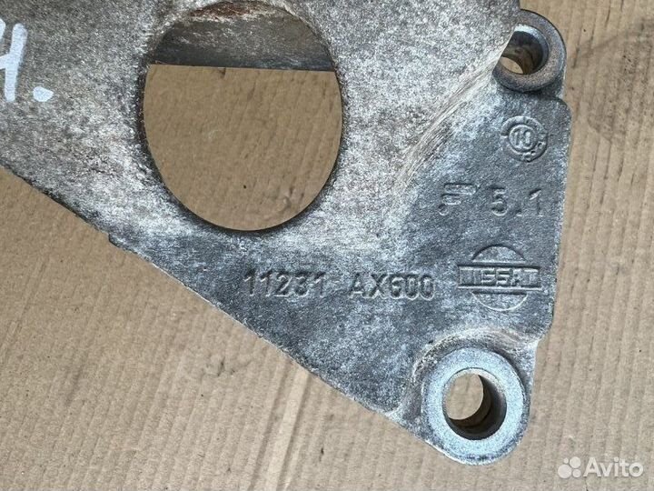 Кронштейн двигателя Nissan Note хэтчбек 5 дв 1.4 Л