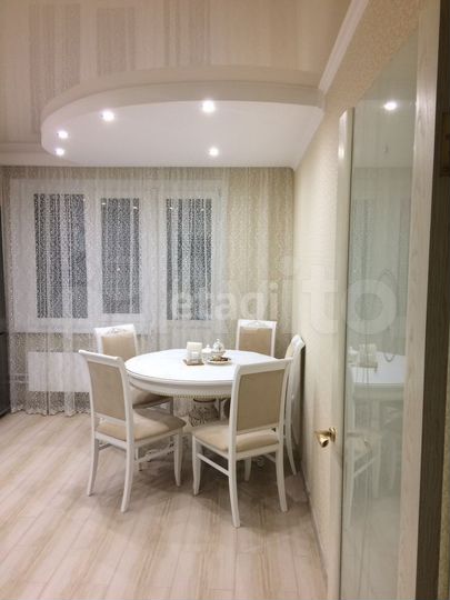 3-к. квартира, 90 м², 13/14 эт.