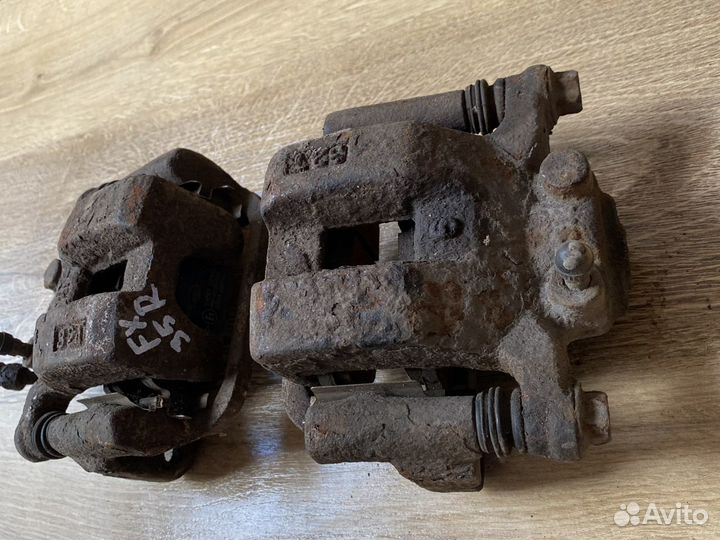 Infiniti fx35 задние суппорта