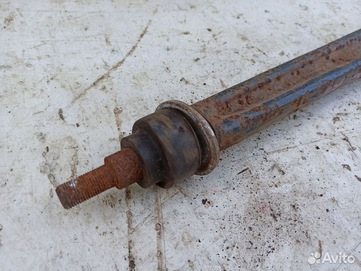 Рычаг задний продольный