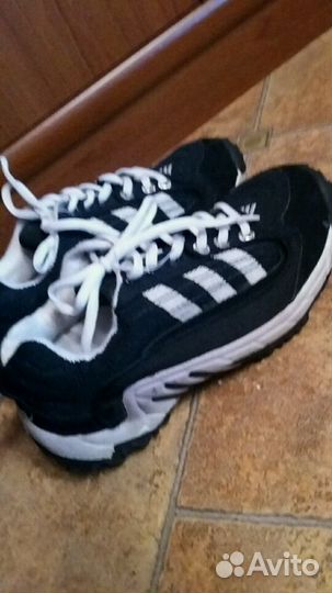 Кроссовки 35-36р