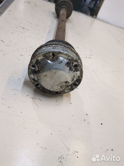 Полуось левая задняя BMW X3 E83, 2006