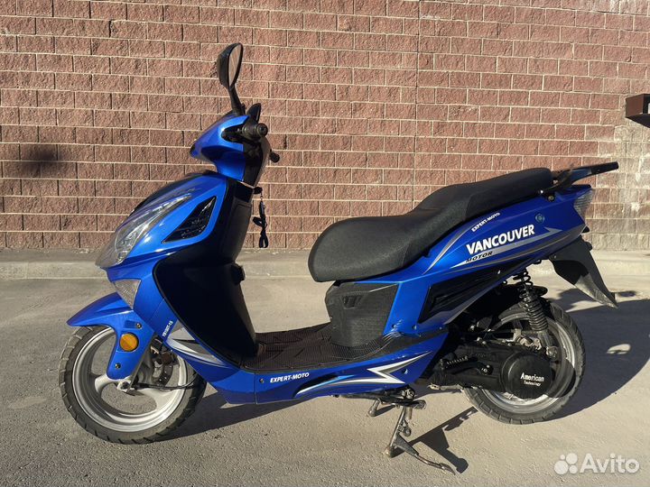 Vancover скутер 150