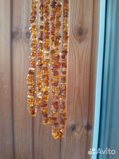 Бусы из необработанного янтаря